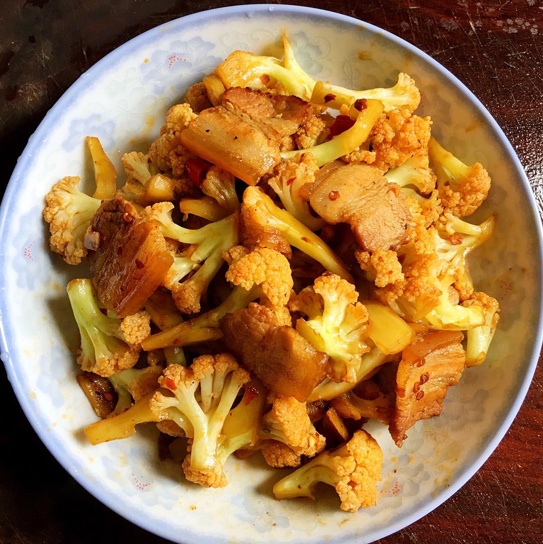 老丁的私房菜-干锅花菜