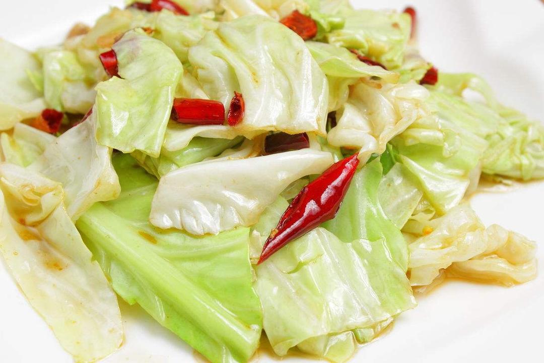 阿婆手撕包菜