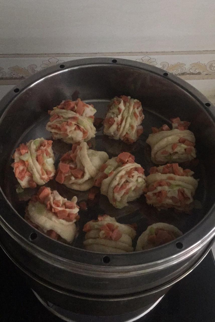 重葱火腿花卷