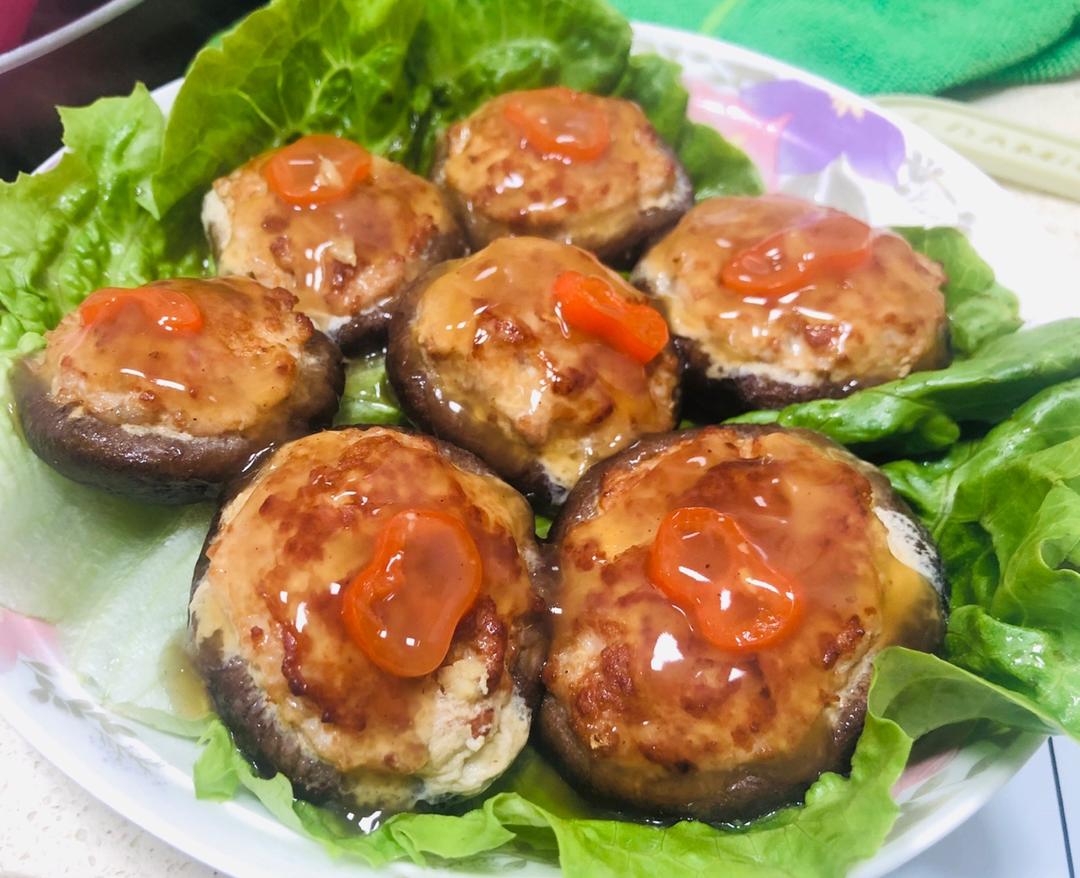 美味的肉酿香菇～～孩子爱吃的下饭菜