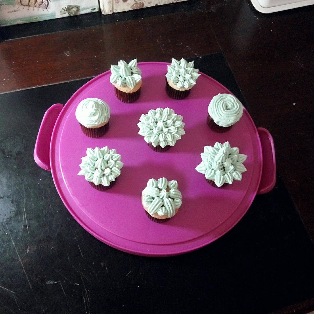 超润戚风纸杯蛋糕的做法