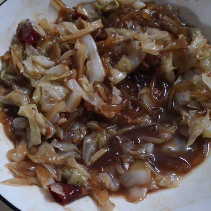 包菜炒粉丝