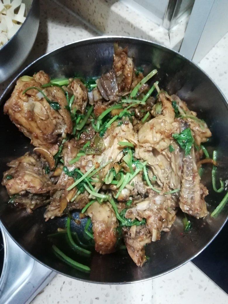 辣炒鸡架