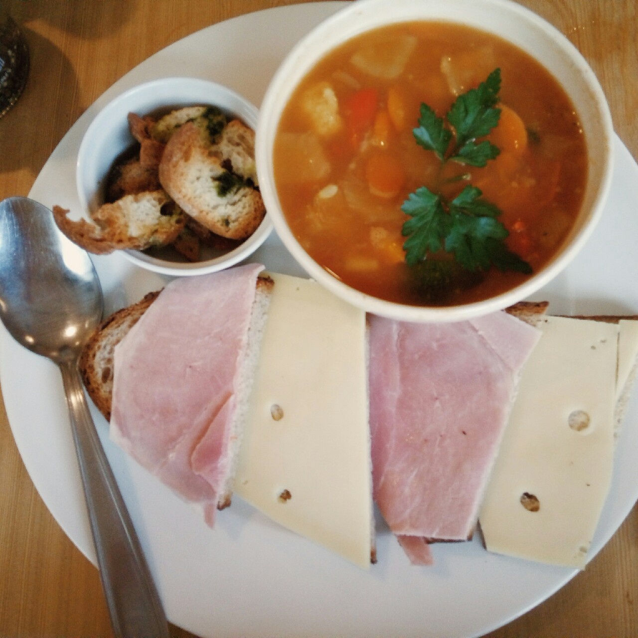 你就是让我难以忘怀的过去