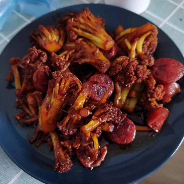 花菜炒腊肠