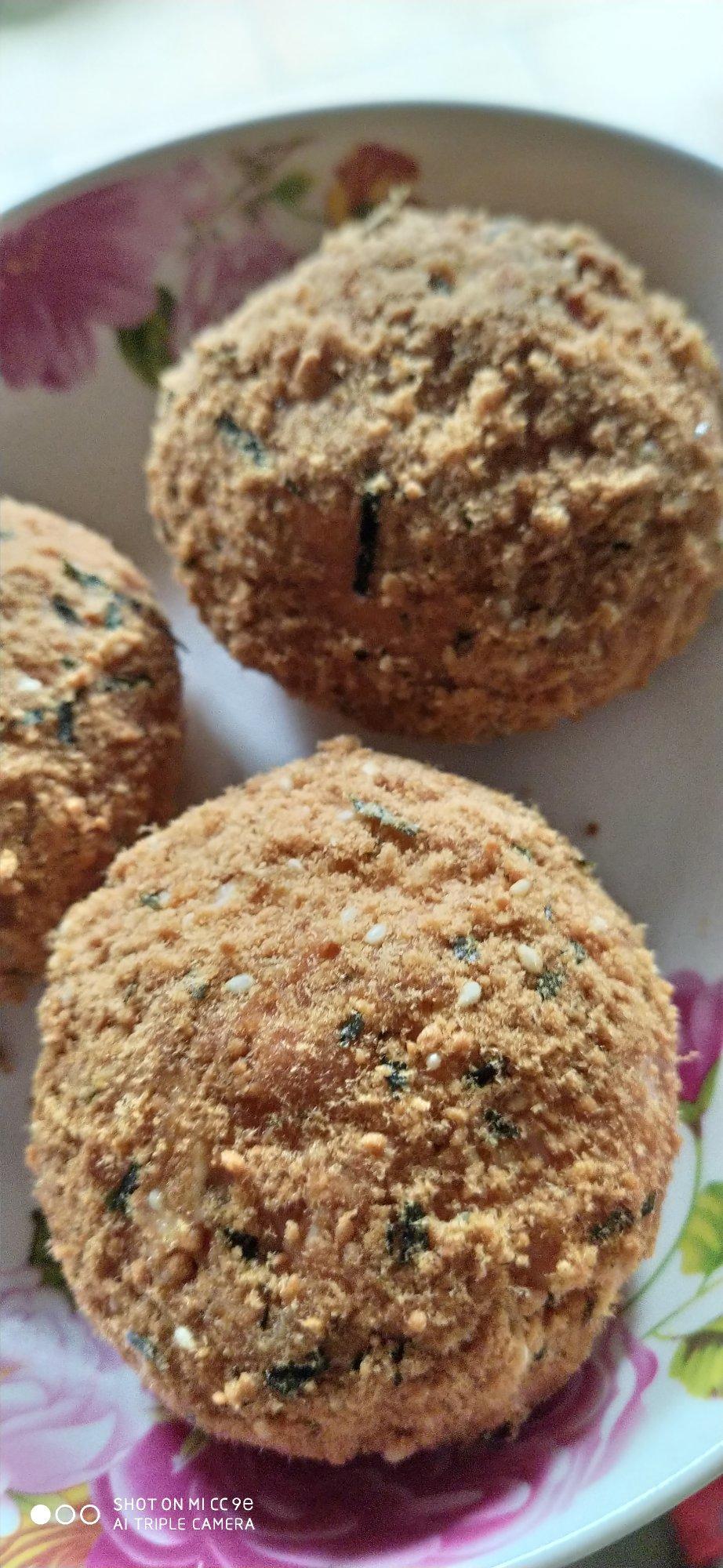 肉松小贝（小四卷）