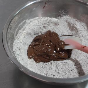 大塚节子的心形巧克力面包的做法 步骤5