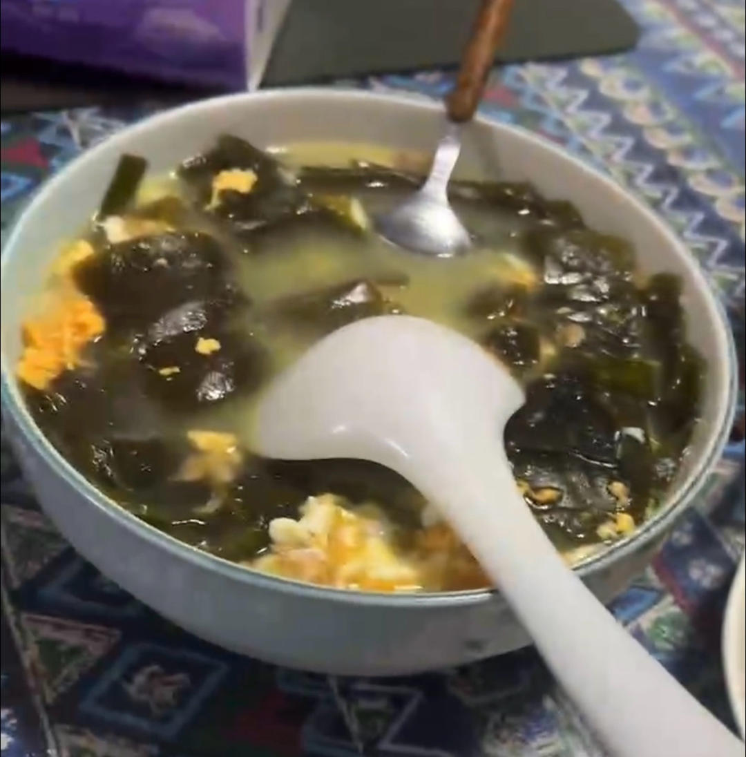 海带(结)鸡蛋汤
