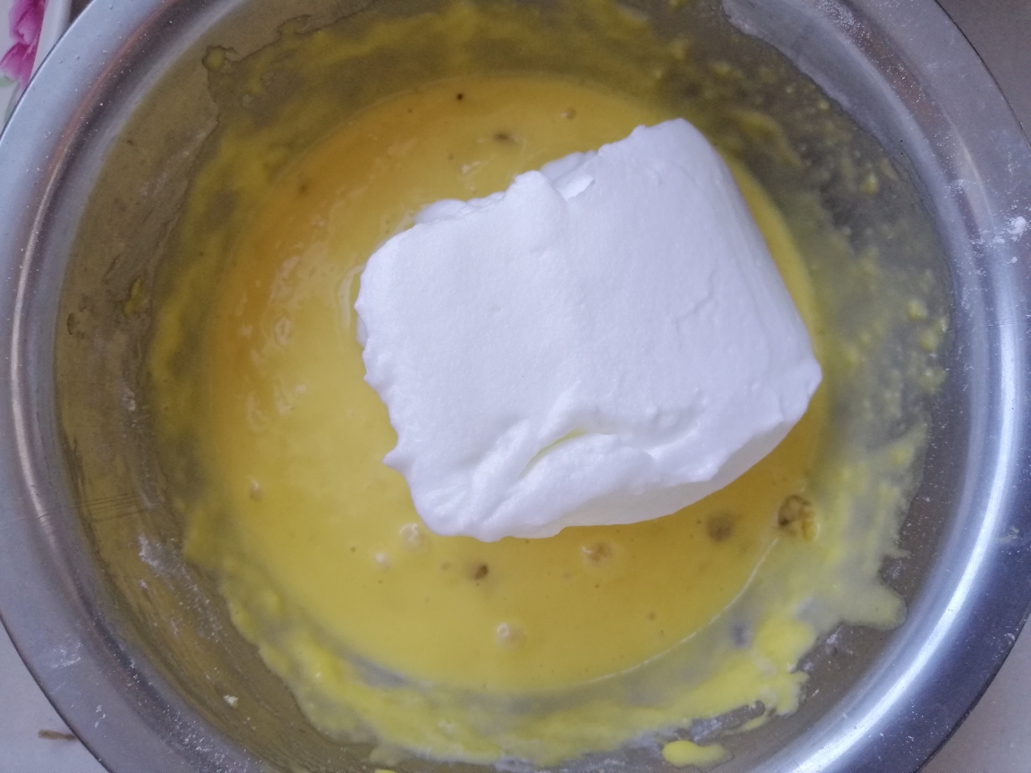 葡萄干戚风蛋糕6寸低糖低油的做法 步骤6