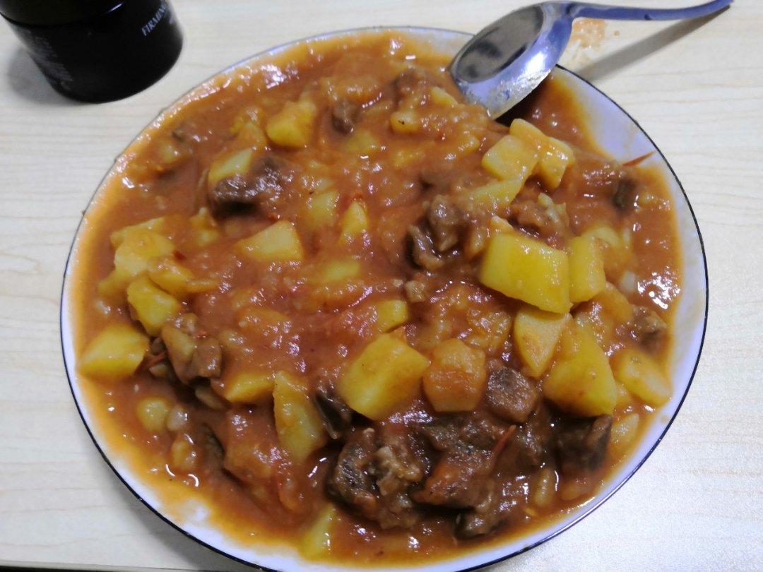 土豆炖牛肉