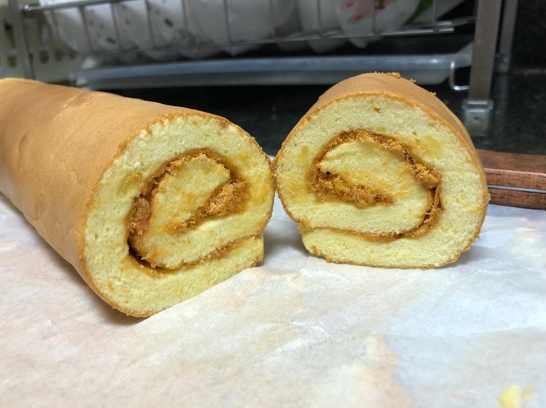 《Tinrry下午茶》教你做基础原味蛋糕卷