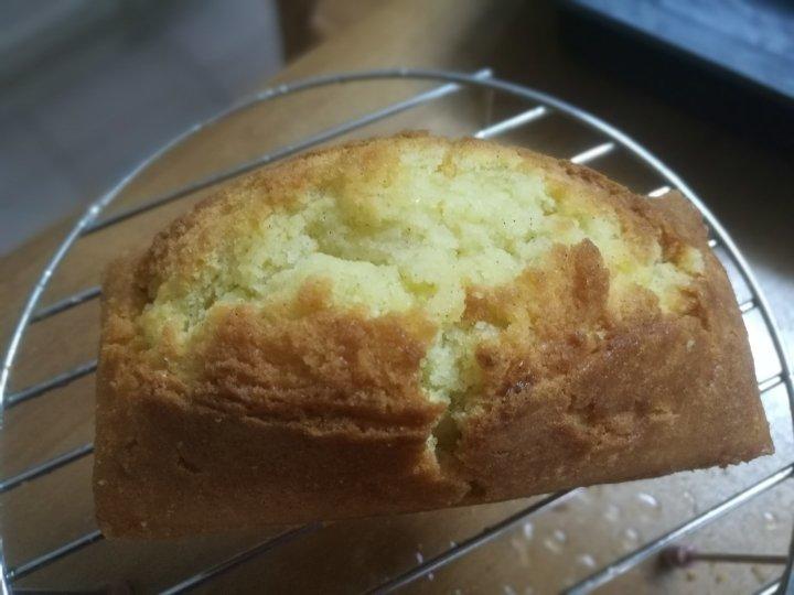 如冰淇淋般の香草磅蛋糕——北鼎烤箱食谱