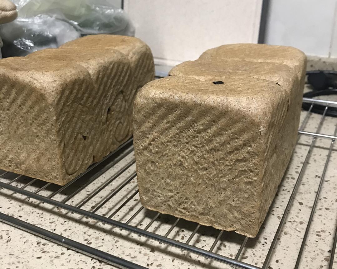 一次发酵无糖无油全麦双吐司