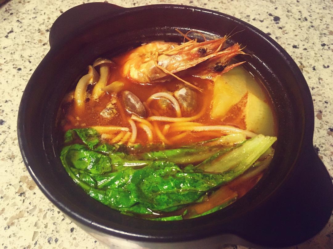 砂锅土豆粉