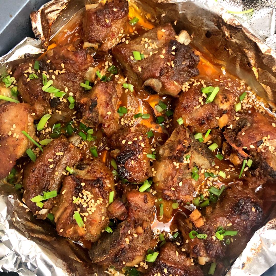 滋滋烤排骨——排骨最好吃的做法没有之一！