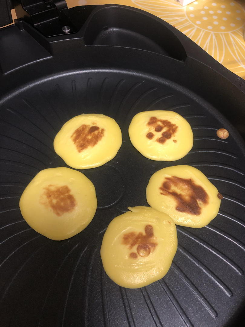 酸奶松饼🥞                                       （适合1岁-100岁宝宝）