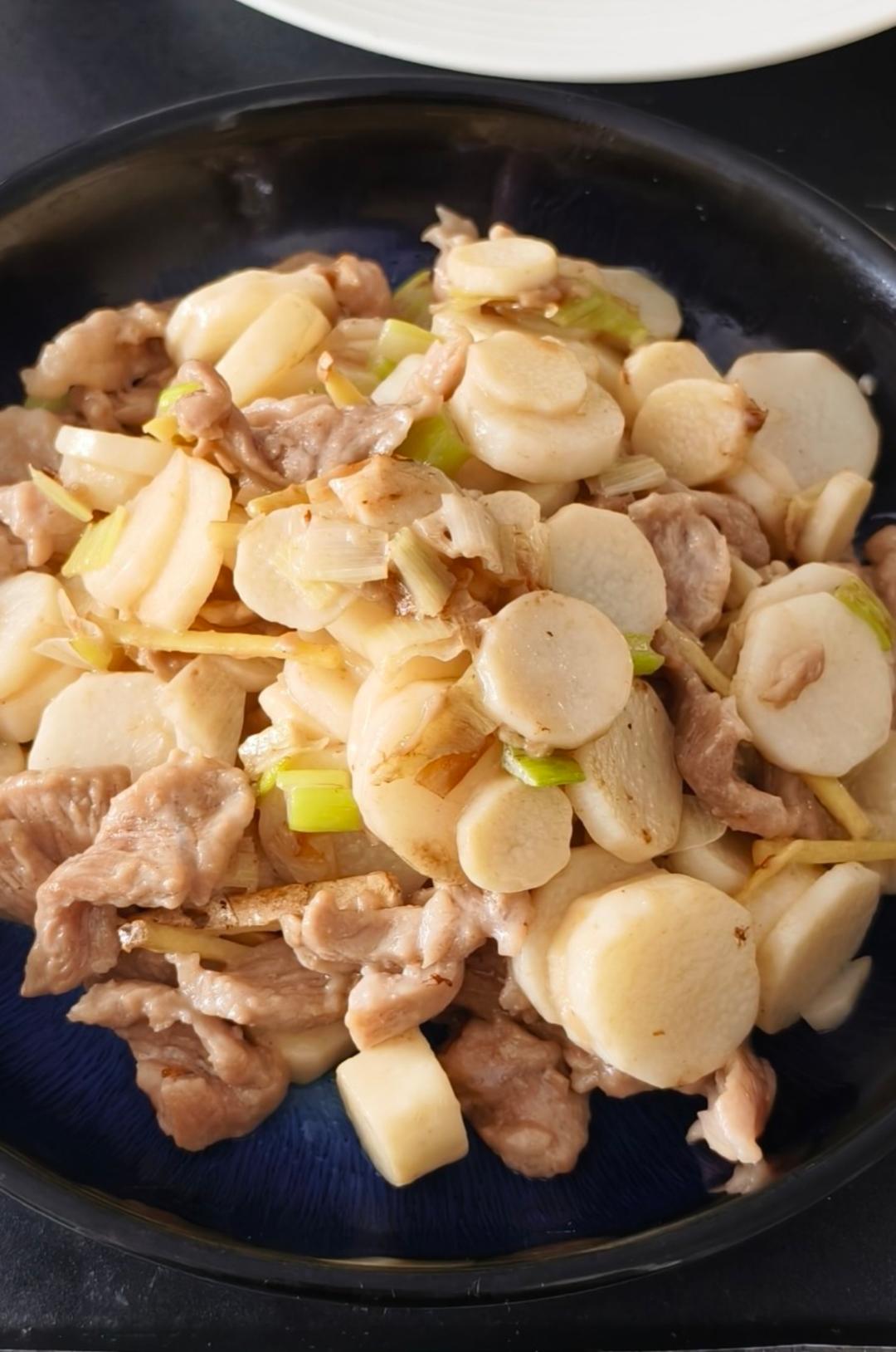 好吃到光盘的山药炒肉片
