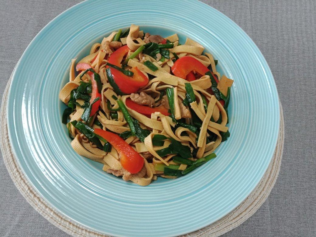 肉丝豆腐皮炒♨韭菜丨马克西姆不粘锅