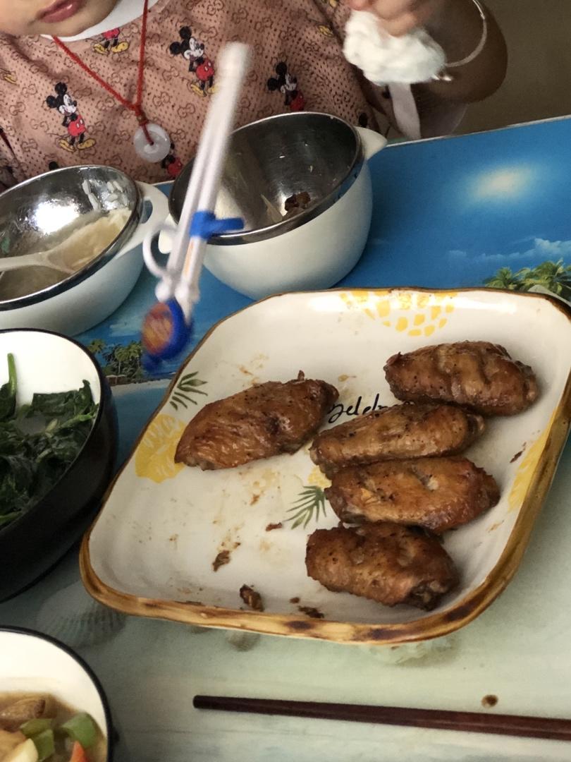 好吃到舔手指❗️简单零失败柠檬蒜香烤鸡翅