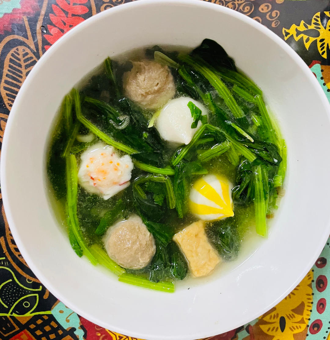 菠菜鱼丸 犹如初恋