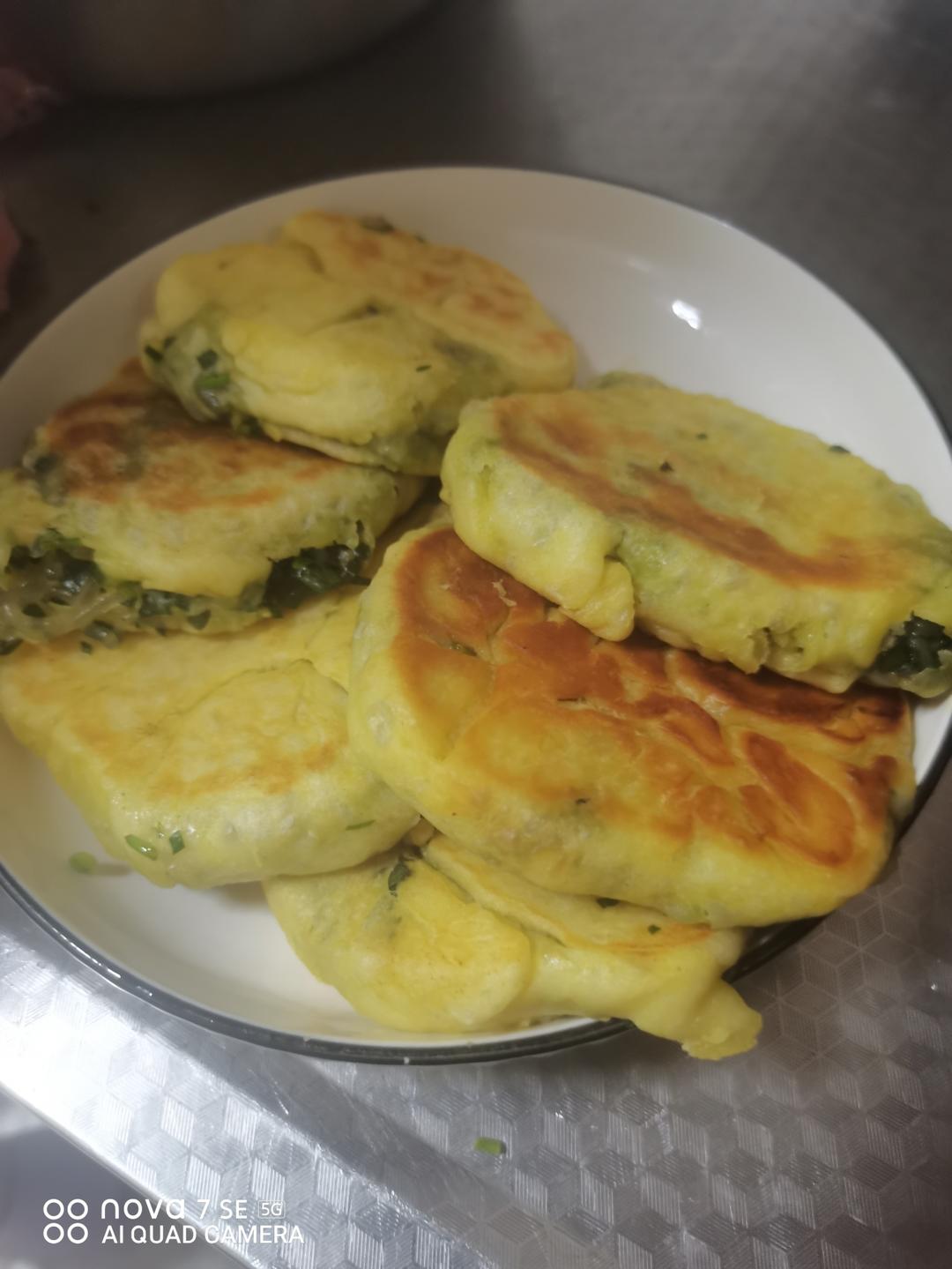 皮薄如纸的韭菜馅饼|免揉面法