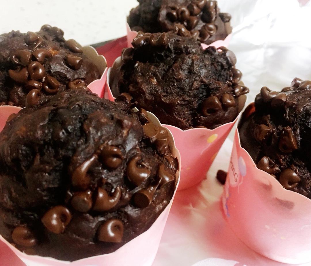 全麦黑巧香蕉马芬（附无麸质版）丨健康·烘焙