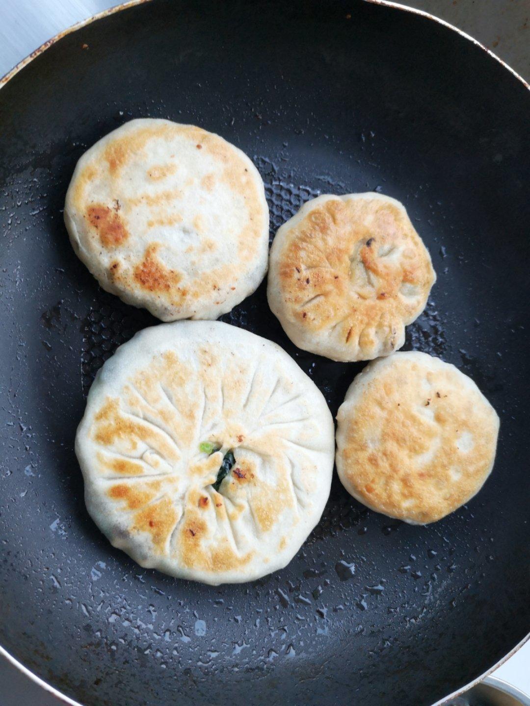 皮薄馅儿多的菠菜火烧（菠菜馅儿饼）