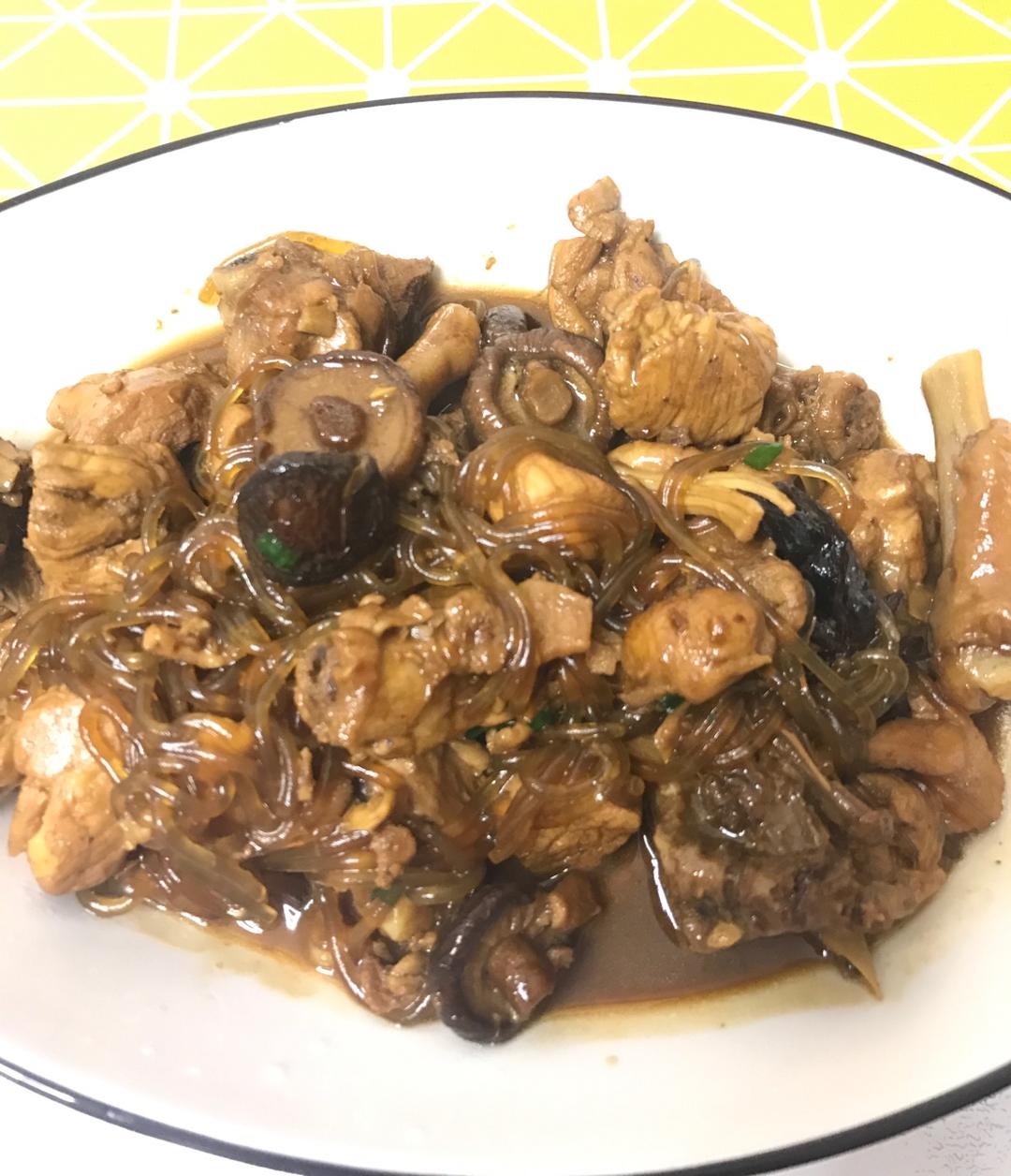 小鸡炖蘑菇