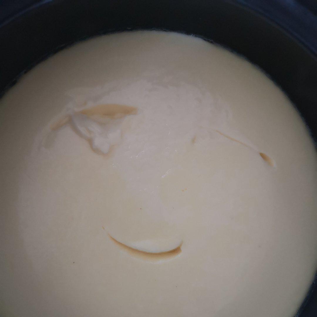 滑溜溜的牛奶炖蛋