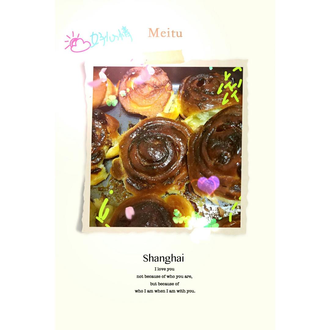 黄油水果面包卷