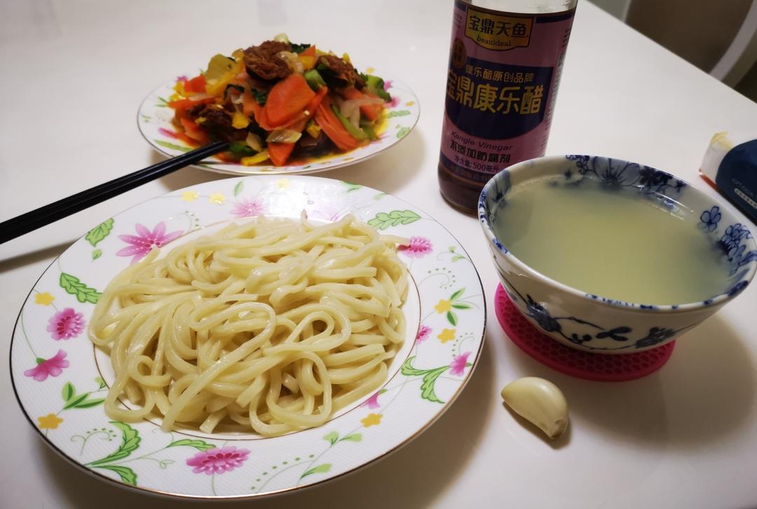 过油肉/新疆拉条子/新疆拌面/过油肉拌面（附过油肉炒制方法）
