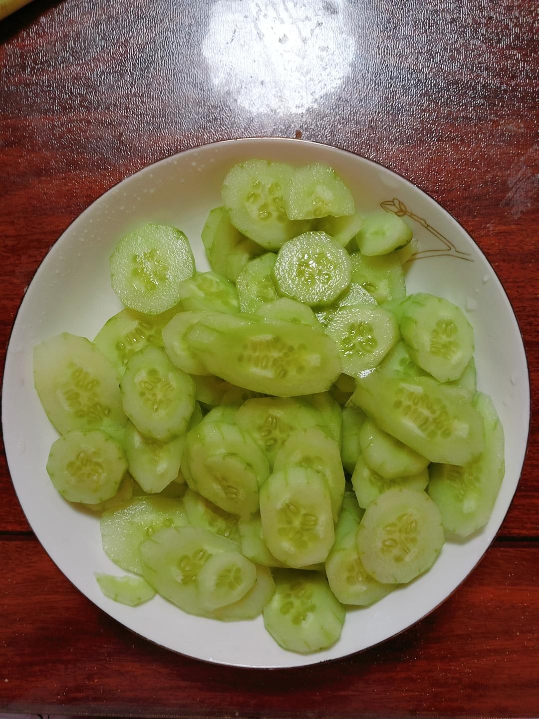 家常菜~炒黄瓜