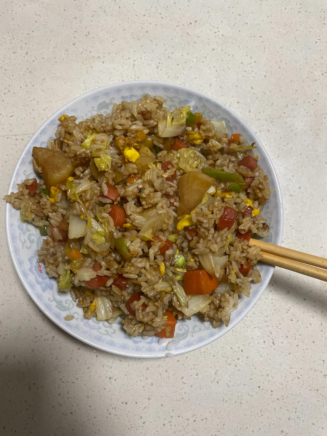 超级好吃的酱油火腿蛋炒饭！