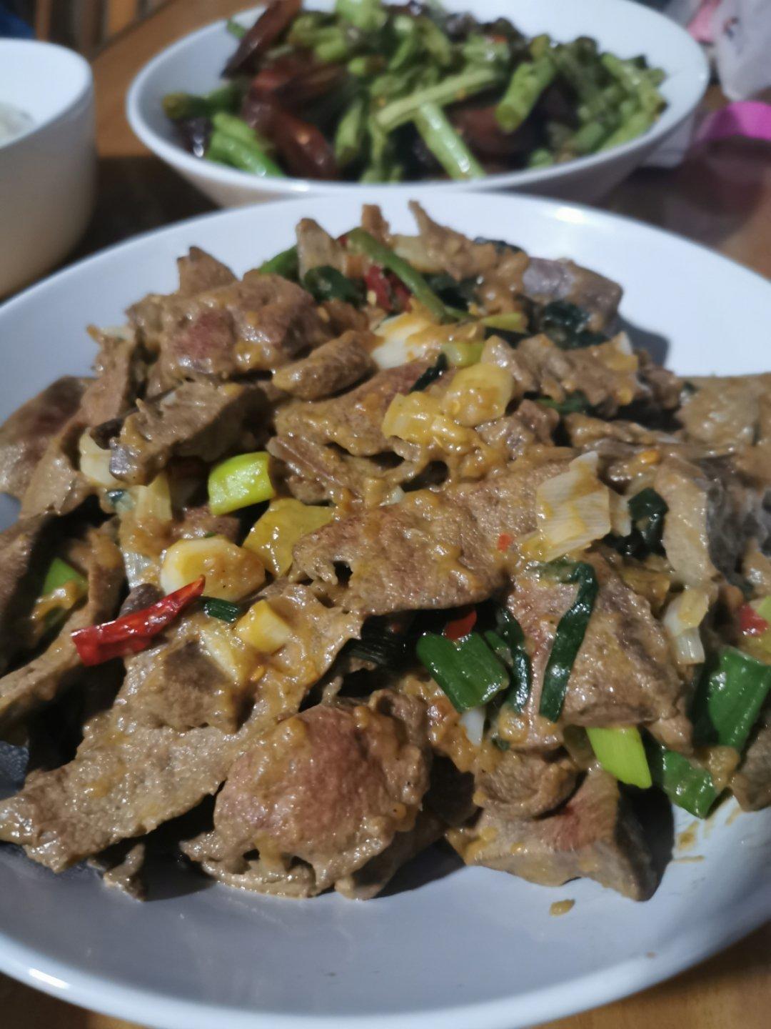 厨师长教你：“口味猪肝”的家常做法，没错，真的就是家常做法