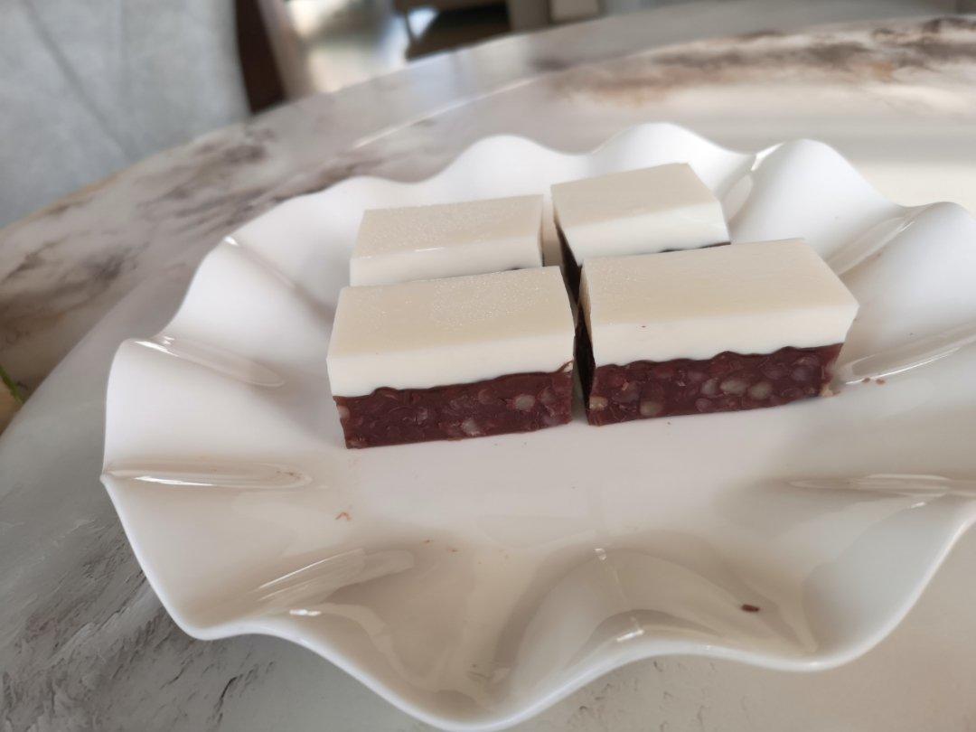 牛奶椰汁红豆糕