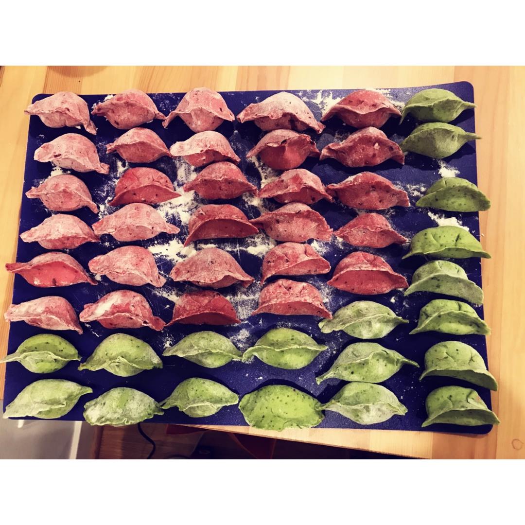 彩色水饺