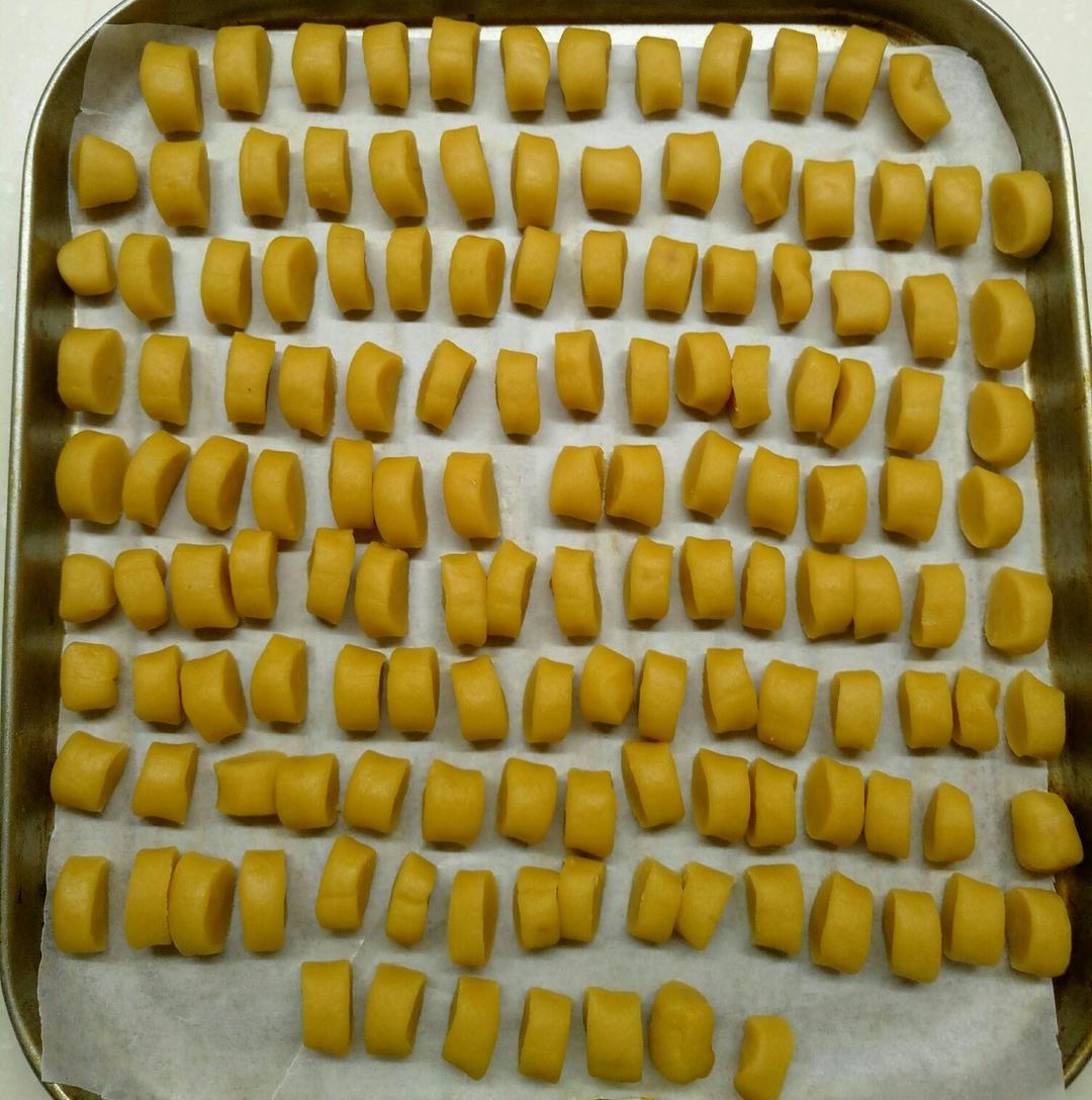 小石头饼干。