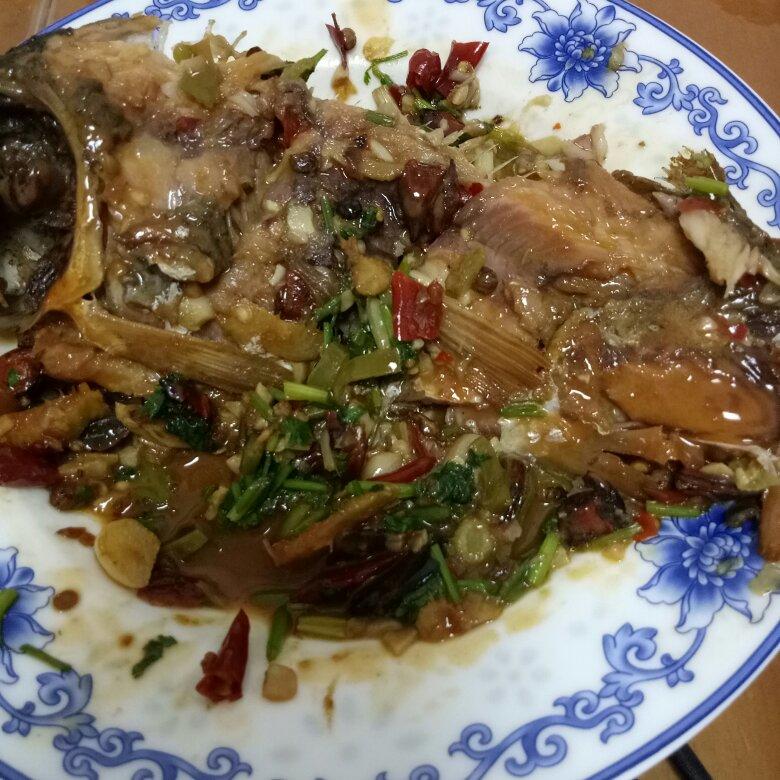 红烧鲫鱼