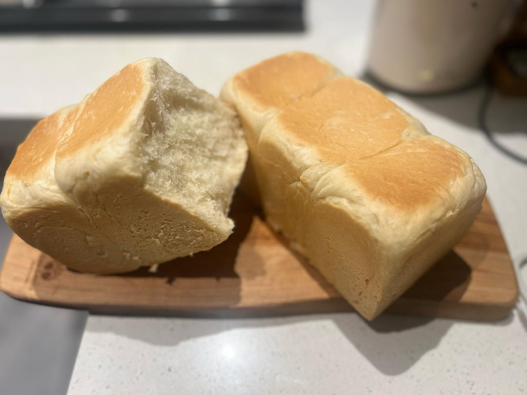 很用心很细致的讲解～北海道生吐司🍞的制作方法😋