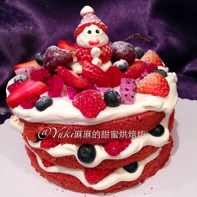 草莓鲜奶油蛋糕