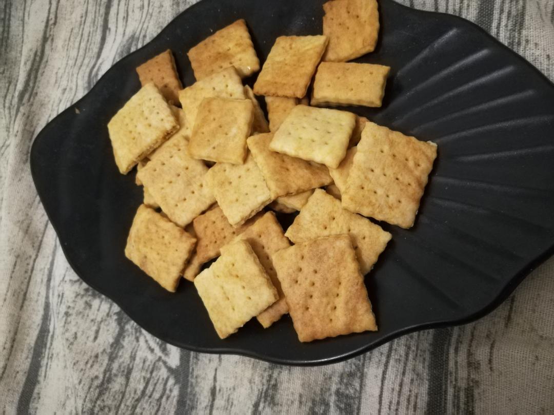 牛奶苏打饼干