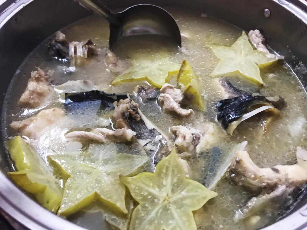 奶白鲫鱼汤