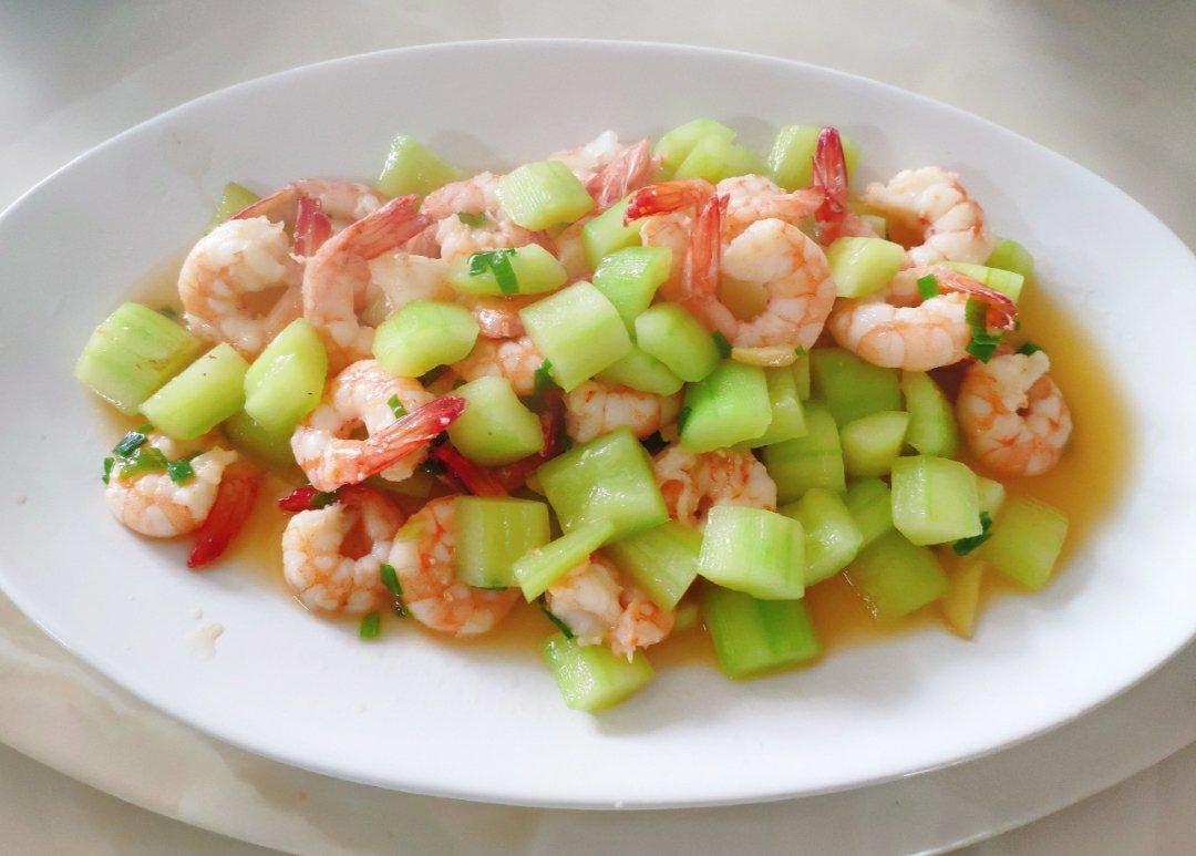 虾仁炒黄瓜胡萝卜
