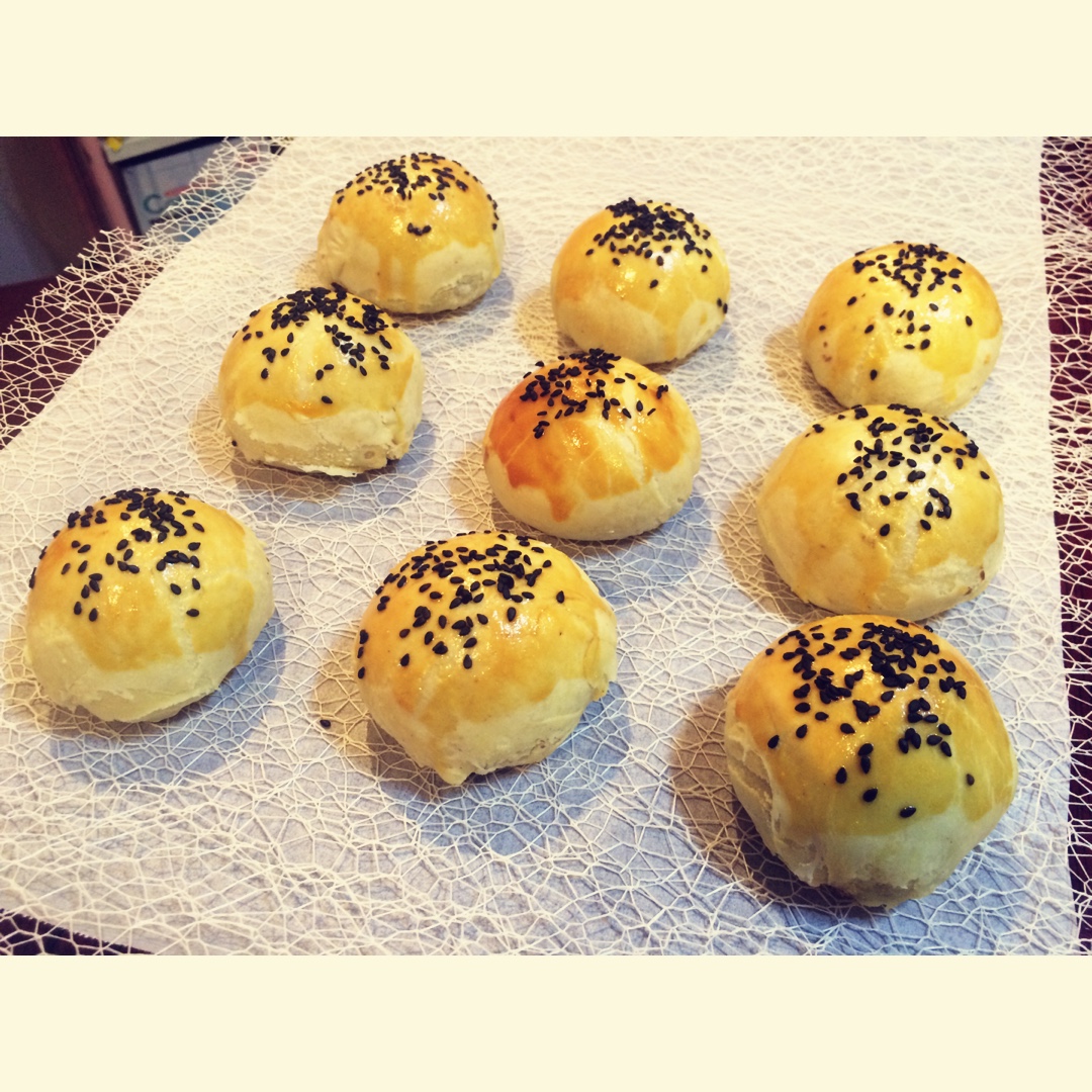 蛋黄酥酥酥（超级奶香黄油版）