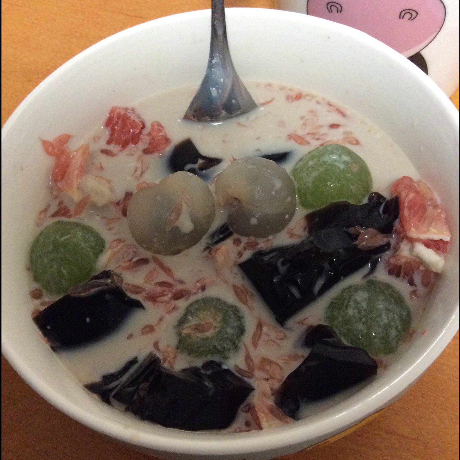 炼奶龟苓膏与杂果龟苓膏