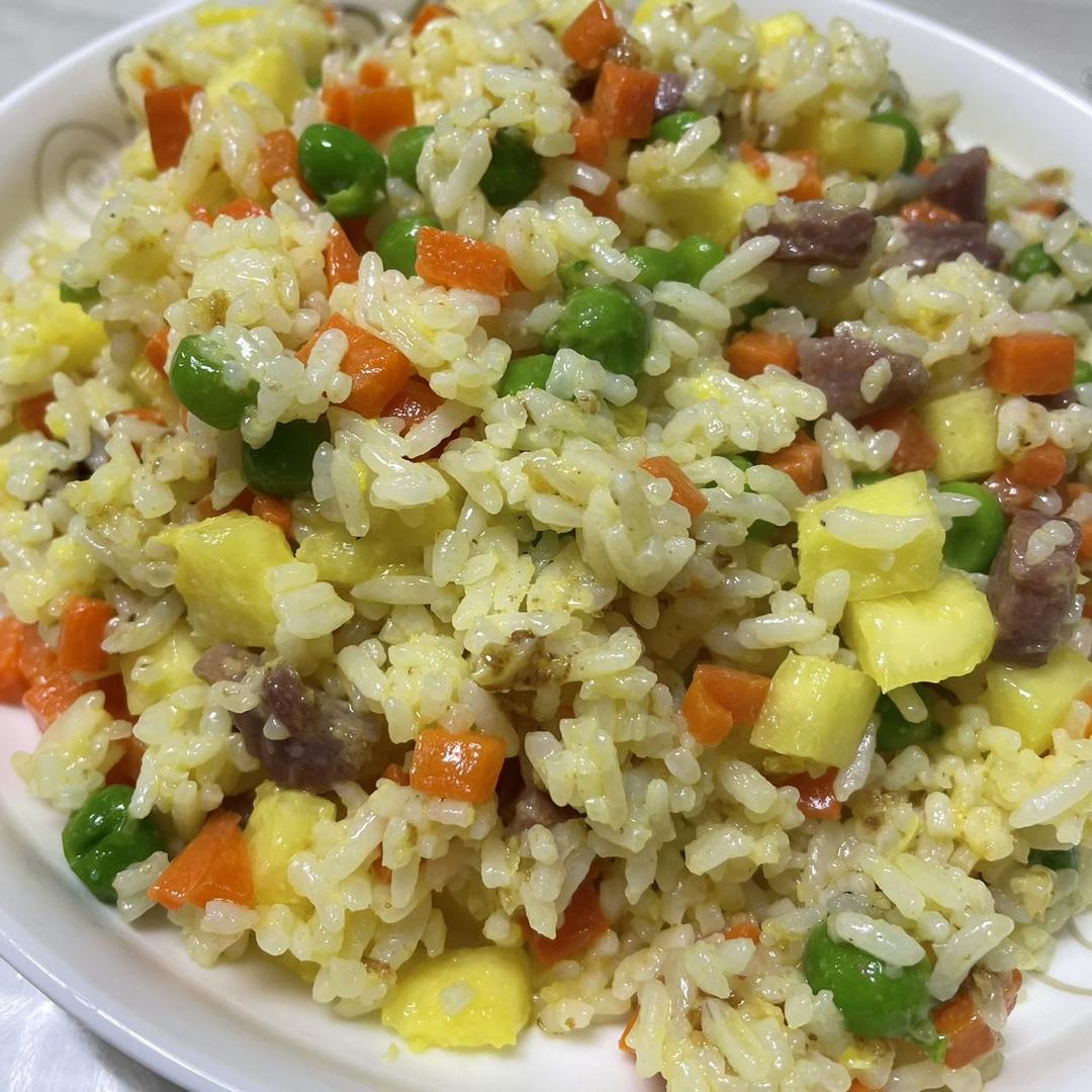 菠萝炒饭