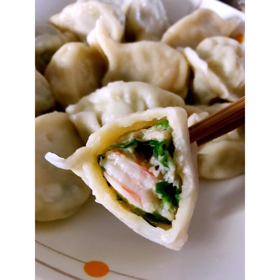 sx独钓寒江做的韭菜虾仁鲜肉水饺