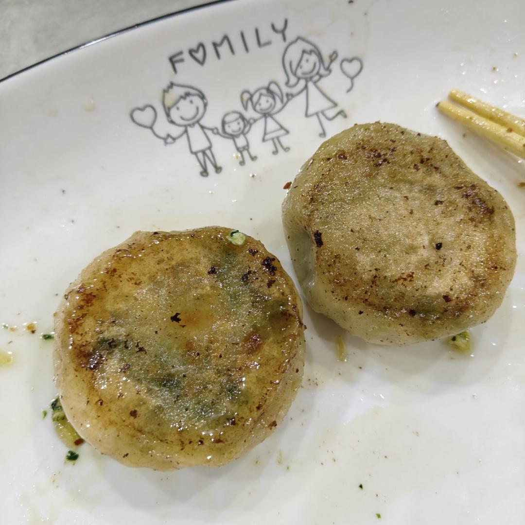 菠菜鸡蛋粉条包子