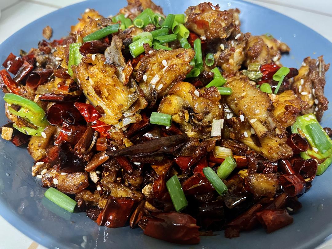 家常版辣子鸡丁（大块鸡肉）