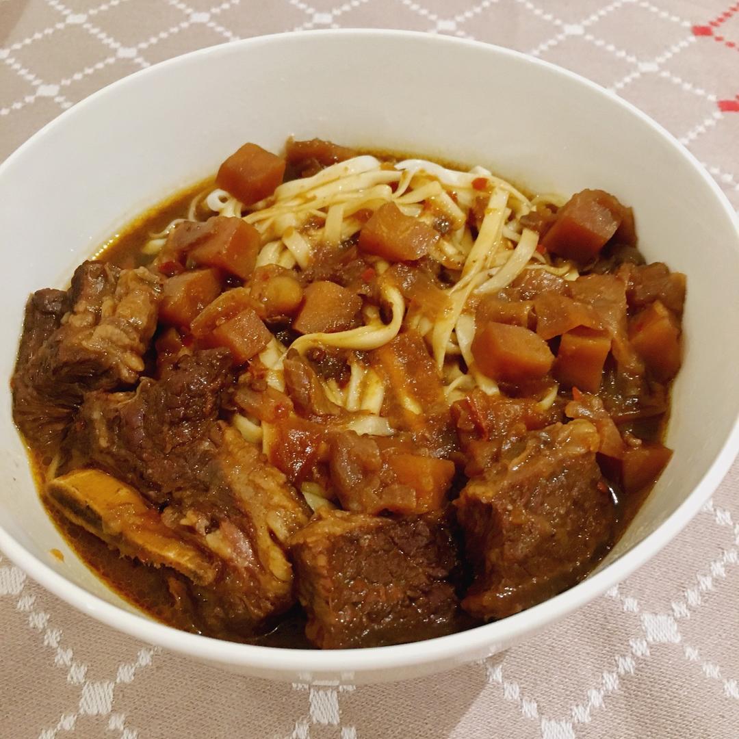 红烧牛肉面